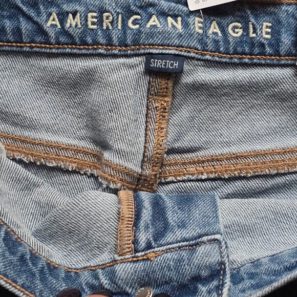 NWT, New American Eagle Women's Barrel Mid Rise Jeans, Size 14 (Short 26) - Picture 5 of 11